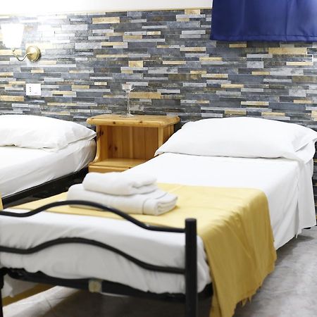 Veganb&B Cherry Room Szirakúza Kültér fotó