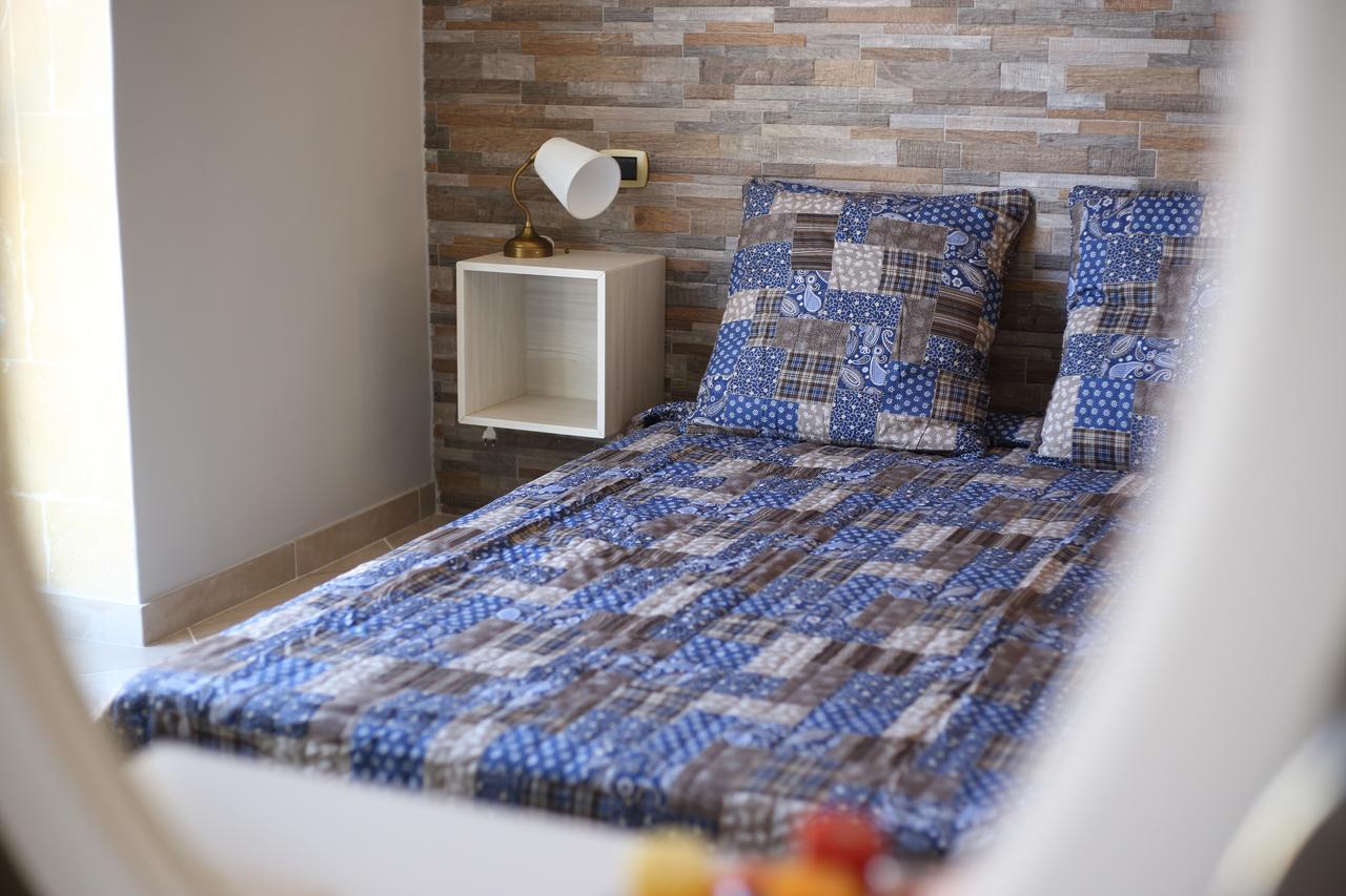 Veganb&B Cherry Room Szirakúza Kültér fotó
